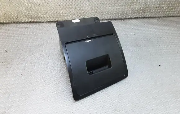 BMW 5 E60 E61 Glove box 585300104