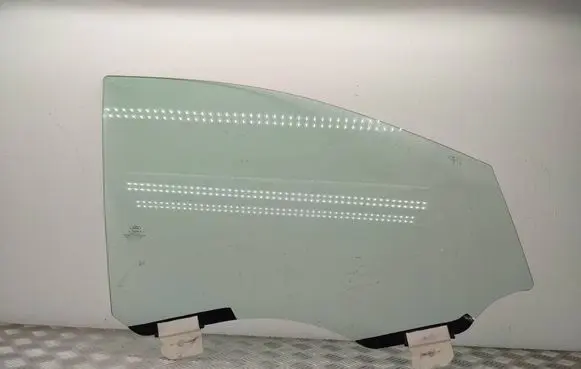 Ford Escape III Front door window glass four-door CJ54S214A50A