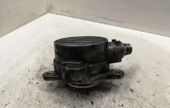 Renault Espace - Grand espace IV Vacuum pump 8200102535