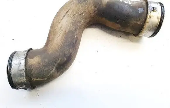 Volkswagen PASSAT B6 Intercooler hose/pipe 3c0145832