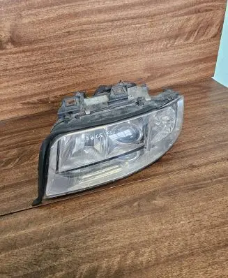 Audi A6 S6 C5 4B Headlight/headlamp