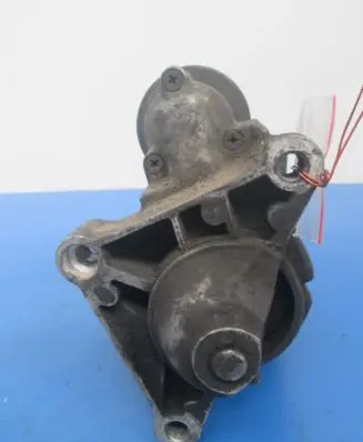 Peugeot 406 Starter motor