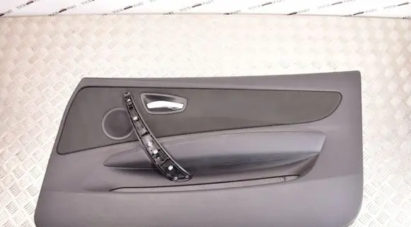 BMW 1 E81 E87 Front door card panel trim 7122654