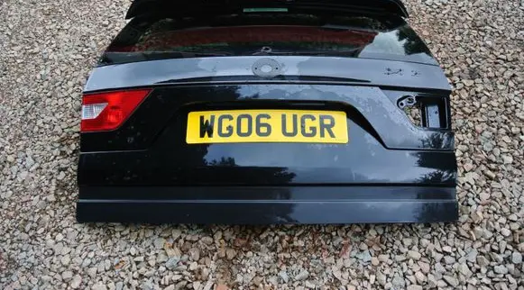 BMW X3 E83 Tailgate/trunk/boot lid