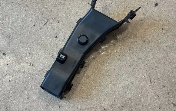 BMW X6 E71 Brake cooling air channel/duct 7205944