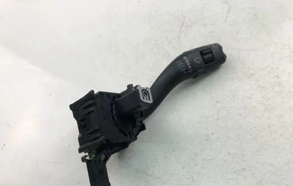 Audi A3 S3 8P Indicator stalk 8P0953519E