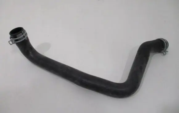 Peugeot 208 Engine coolant pipe/hose 9671349380