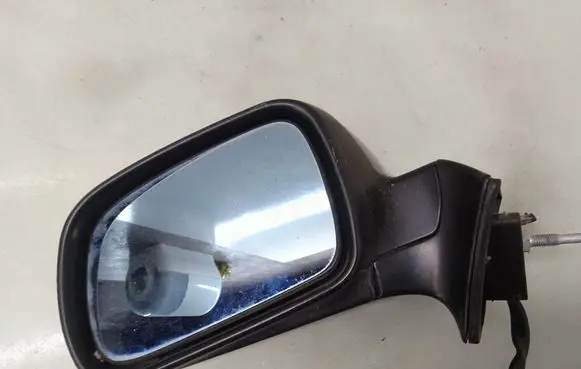 Peugeot 407 Front door electric wing mirror 4145