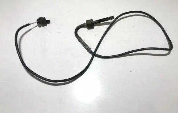 Mercedes-Benz A W169 Exhaust gas temperature sensor a0051539228 ht0002