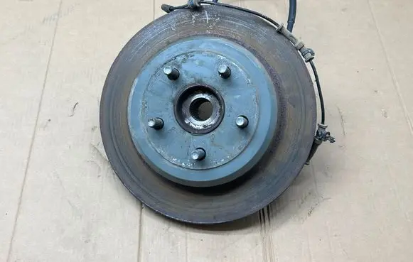 Dodge Durango III Rear wheel hub 04877113AB