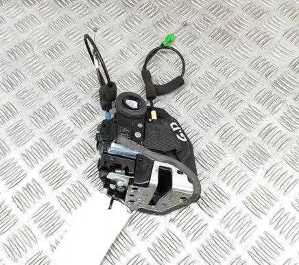 Lexus CT 200H Rear door lock 6905033131