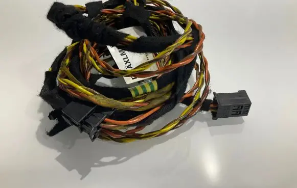 Mercedes-Benz E W211 Sound system wiring loom 2115409408 A2115409408