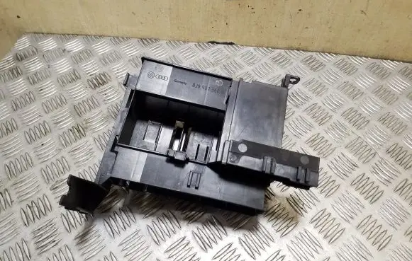 Audi TT TTS Mk2 Other interior part 8J0907368B