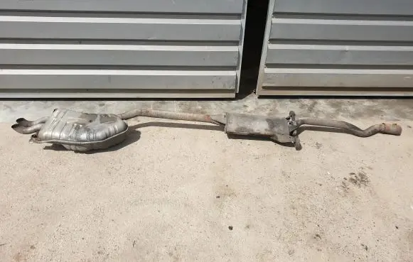 Audi A8 S8 D2 4D Rear muffler/silencer tail pipe 4D0253611C