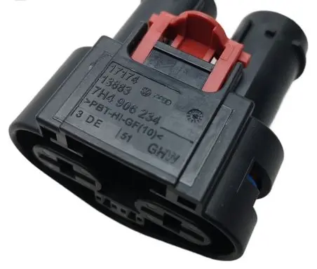 Volkswagen Tiguan EUR ISO radio connector 7H4906234