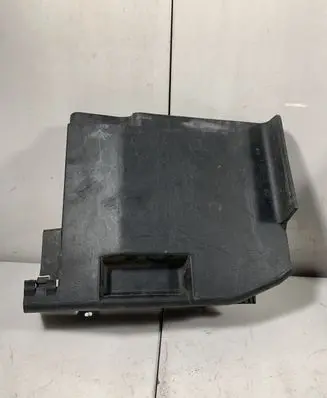 Volkswagen Golf IV Headlight/headlamp dust cover 1J0805965