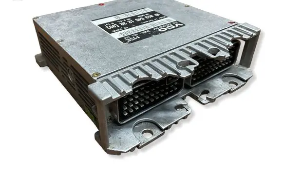 Mercedes-Benz E W124 Engine control unit/module ECU 0135451232 412229002004