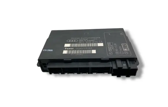 Audi A4 S4 B7 8E 8H Comfort/convenience module 8E0959433CA 00002731D3