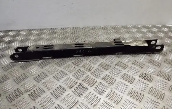 Volvo V70 Rear control arm