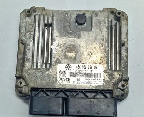 Volkswagen Golf V Engine control unit/module 03C906056CG 0261S02183 MED9510