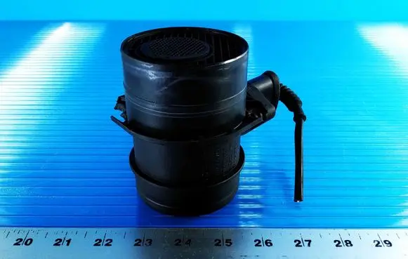 Audi A4 S4 B7 8E 8H Mass air flow meter 0281002461 074906461B