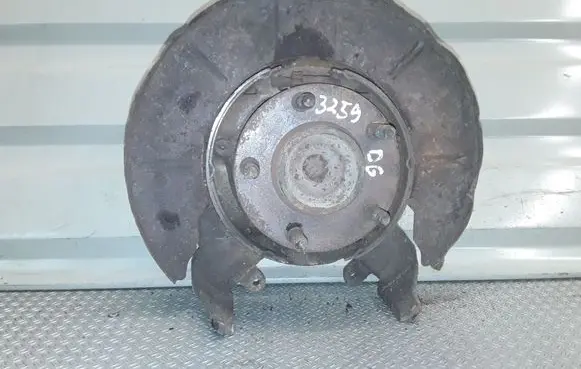 Chrysler Voyager Rear wheel hub spindle/knuckle 