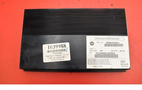 Jeep Grand Cherokee Sound amplifier 05064533AJ