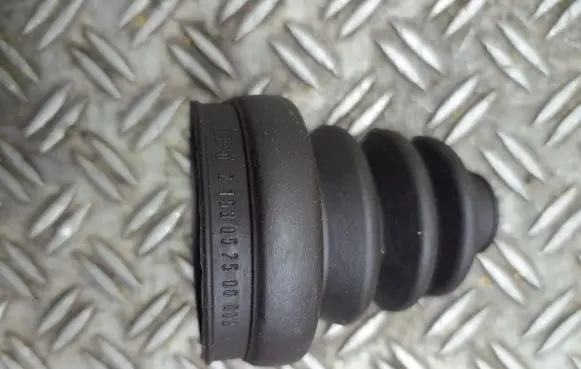 Ford Mustang VI Driveshaft inner CV joint 