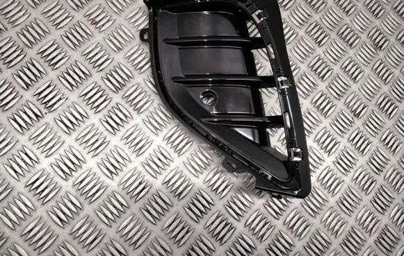 Volkswagen ID.4 Front bumper lower grill 11K807819