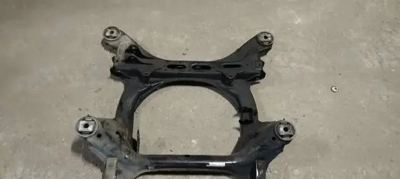 Porsche Cayenne (92A) Front subframe 7l0499314c