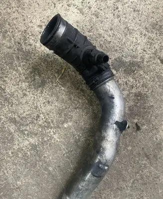 Volvo S60 Intercooler hose/pipe