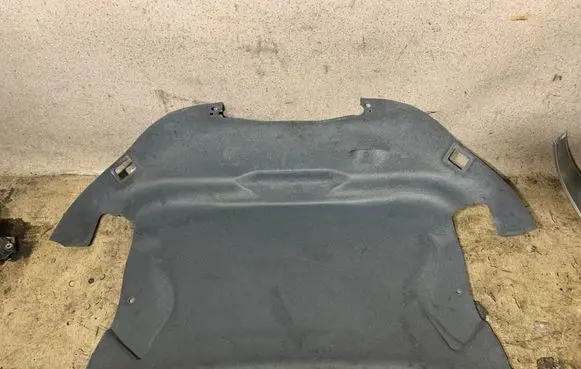 Mercedes-Benz SL R230 Tailgate trim A2306901641
