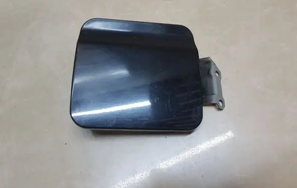 Mitsubishi Pajero Sport I Fuel tank cap