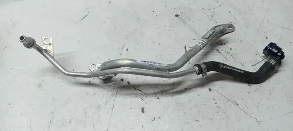 BMW X1 F48 F49 Engine coolant pipe/hose 8584835