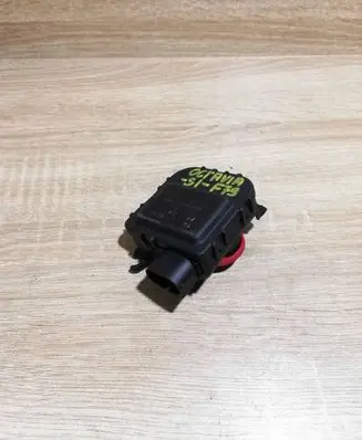 Skoda Octavia Mk1 (1U) Air flap motor/actuator 3D2820511D