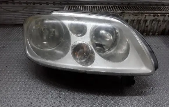 Volkswagen Touran I Headlight/headlamp 1305235778
