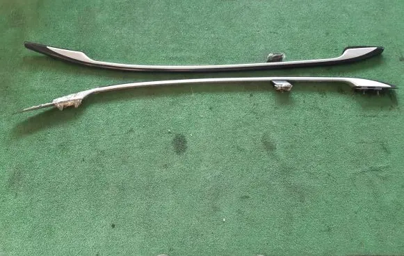 Nissan Murano Z51 Roof bar rail