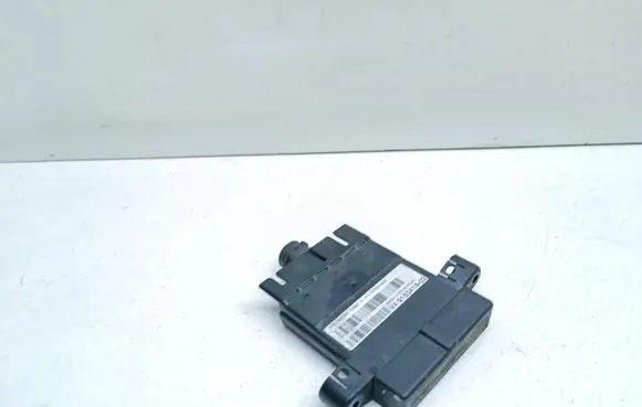 BMW 5 F10 F11 Current control relay 9153418