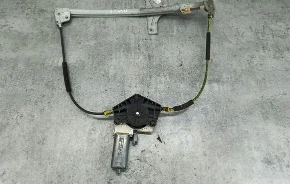 Peugeot 307 Front door window regulator with motor 9637139380