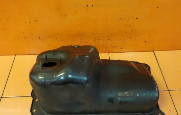 BMW 1 E81 E87 Oil sump 