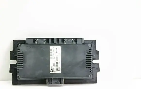 BMW X5 E70 Light module LCM 9176825 1981454 5322798L4