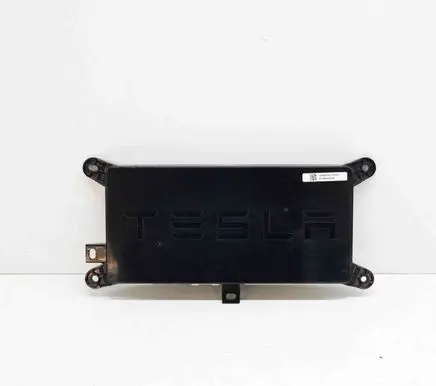 Tesla Model X Central body control module 104390000E