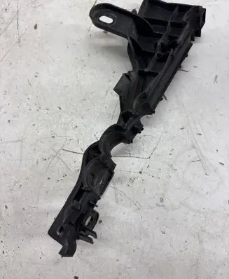 Mercedes-Benz GLC X253 C253 Other engine bay part A2138310300 12523023 WDT51532