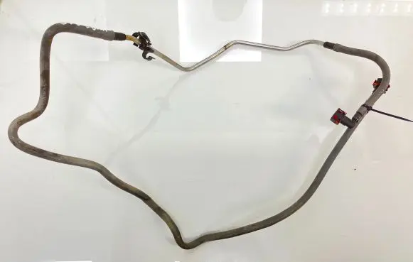 Fuel return line/hose