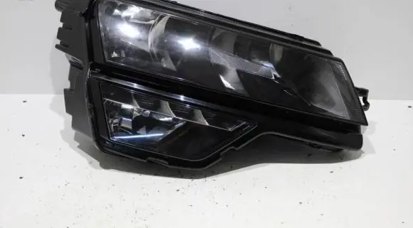 Skoda Karoq Headlight/headlamp 57B941016A 25PL8918 0020503806