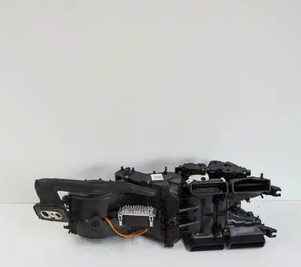 Audi A8 S8 D4 4H Interior heater climate box assembly 4H0820004C