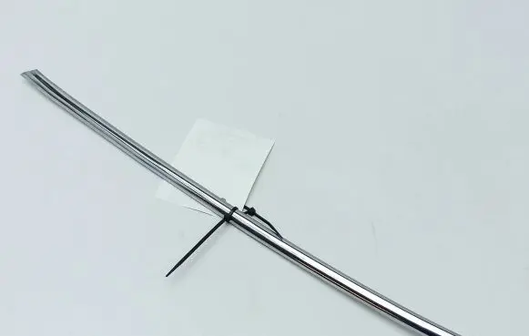 Jaguar XJS Rear side glass trim 