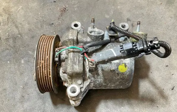 Peugeot Partner III Air conditioning (A/C) compressor (pump) 9810349980 ZBR0LHD100 98088601