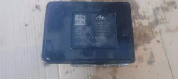 Peugeot 208 ABS Pump 9810293180