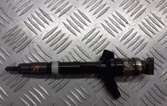 Toyota Avensis T250 Fuel injectors set 23670-0G040